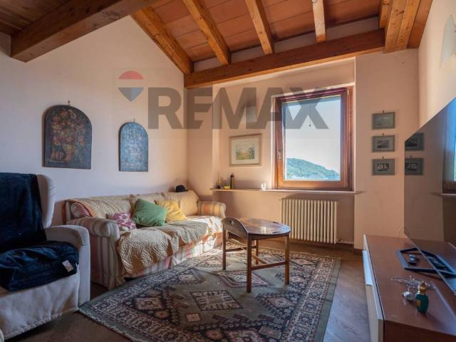 Villa Indipendente in vendita a Marche, Ancona
