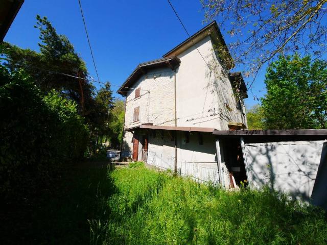 Villa Indipendente in vendita a Unione dei comuni del Frignano, Serramazzoni