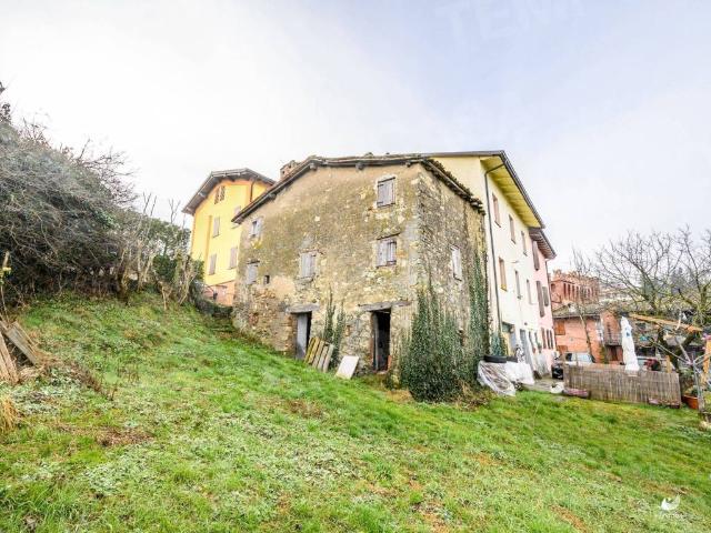 Villa Indipendente in vendita a Unione dei comuni del Frignano, Serramazzoni
