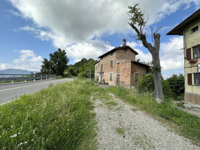 Villa Indipendente in vendita a Unione dei comuni del Frignano, Serramazzoni