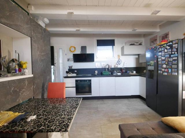 Villa Indipendente in vendita a Unione dei comuni del Frignano, Serramazzoni