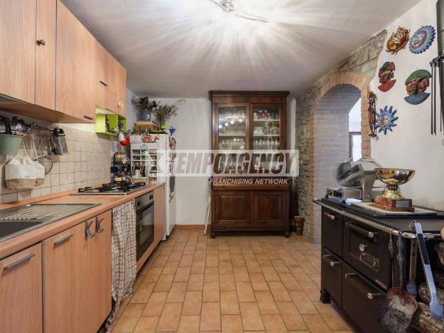 Villa Indipendente in vendita a Unione dei comuni del Frignano, Serramazzoni