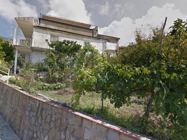 Villa Indipendente in vendita a Serramezzana, Salerno