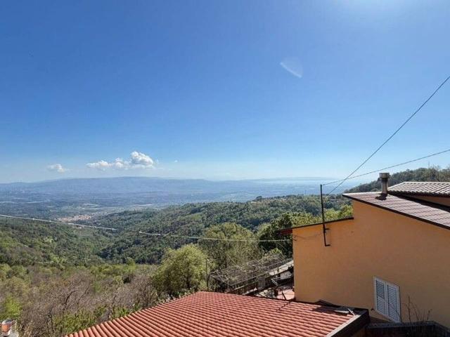 Villa Indipendente in vendita a Calabria, Catanzaro