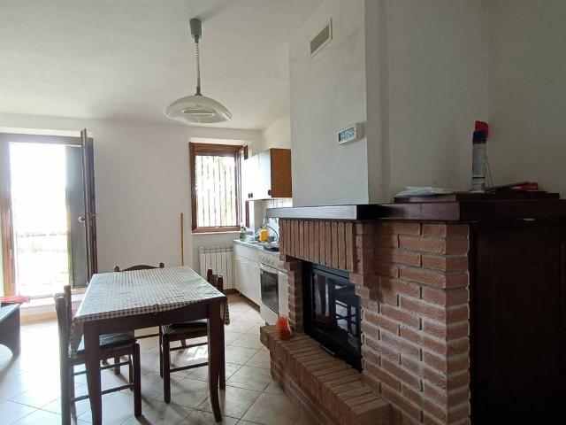 Villa Indipendente in vendita a Marche, Macerata