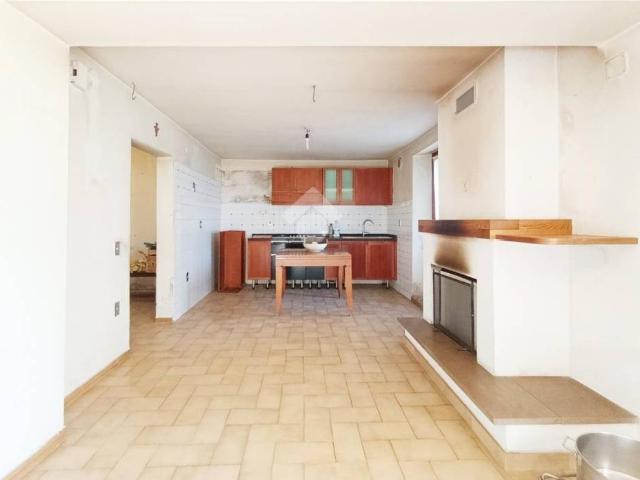 Villa Indipendente in vendita a Serravalle Pistoiese, Toscana