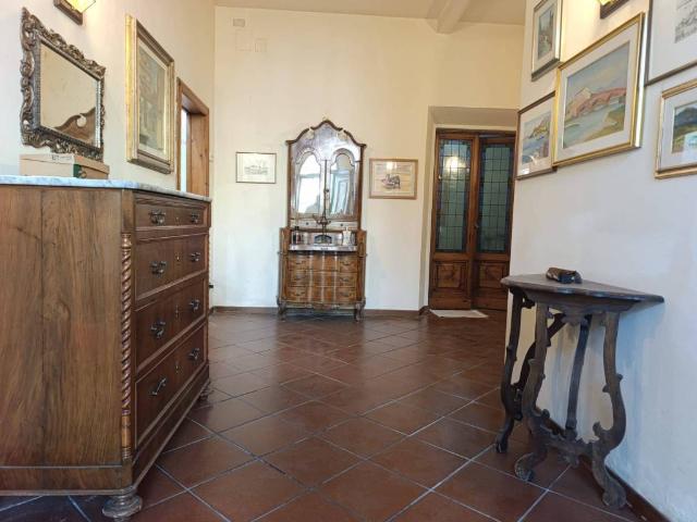 Villa Indipendente in vendita a Serravalle Pistoiese, Toscana