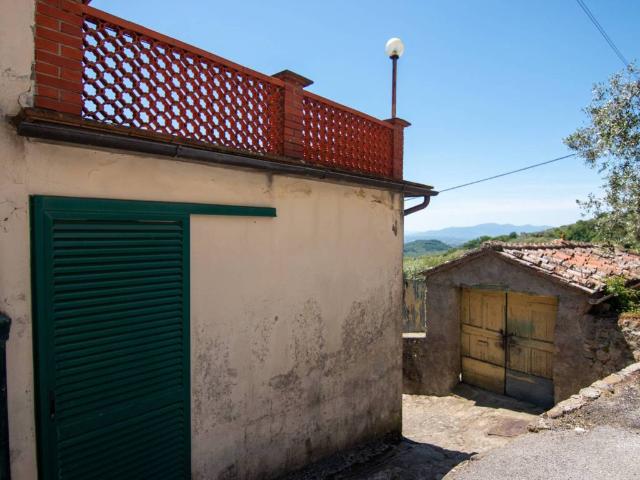 Villa Indipendente in vendita a Castellina, Serravalle Pistoiese