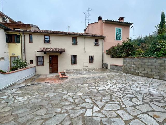 Villa Indipendente in vendita a Serravalle Pistoiese, Pistoia