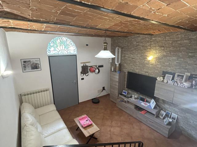 Villa Indipendente in vendita a Cantagrillo, Serravalle Pistoiese