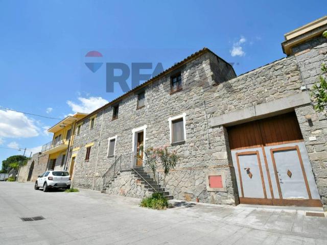 Villa Indipendente in vendita a Serrenti, Sardigna/Sardegna