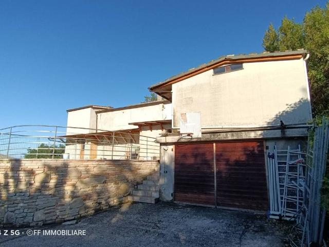 Villa Indipendente in vendita a Marche, Fermo