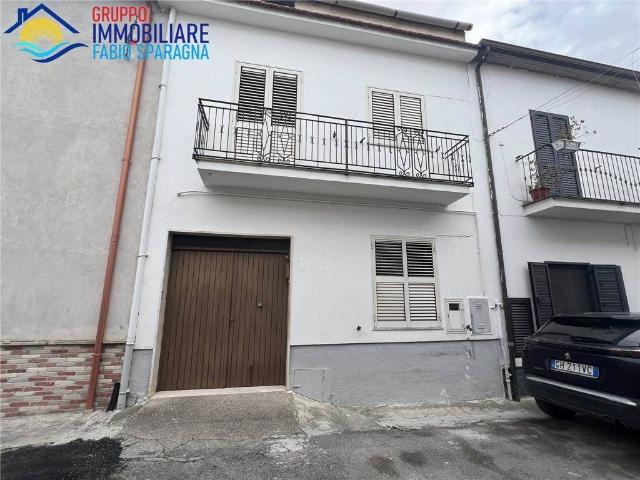 Villa Indipendente in vendita a Carano, Sessa Aurunca