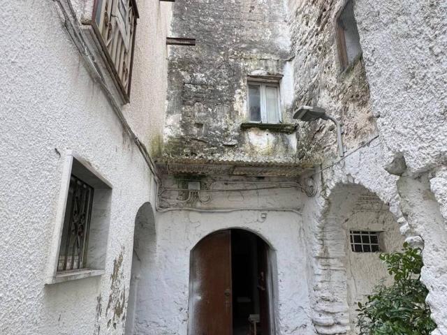 Villa Indipendente in vendita a Sessa Aurunca, Campania