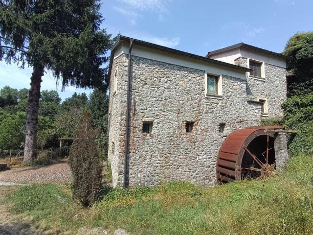 Villa Indipendente in vendita a Sesta Godano, Liguria