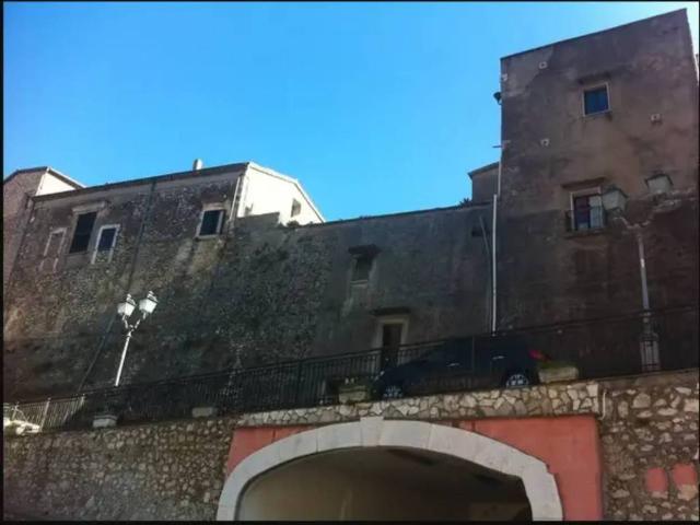 Villa Indipendente in vendita a Sesto Campano, Molise
