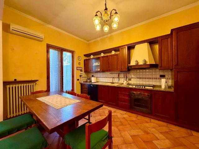 Villa Indipendente in vendita a Padule, Sesto Fiorentino