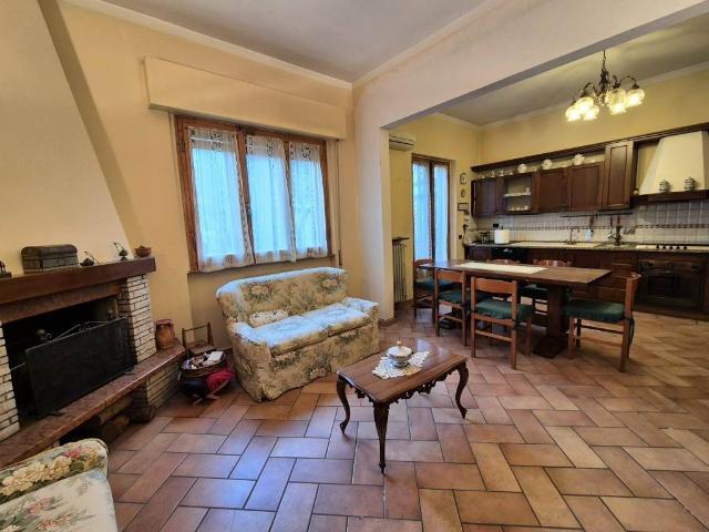 Villa Indipendente in vendita a Padule, Sesto Fiorentino