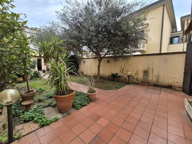 Villa Indipendente in vendita a Padule, Sesto Fiorentino
