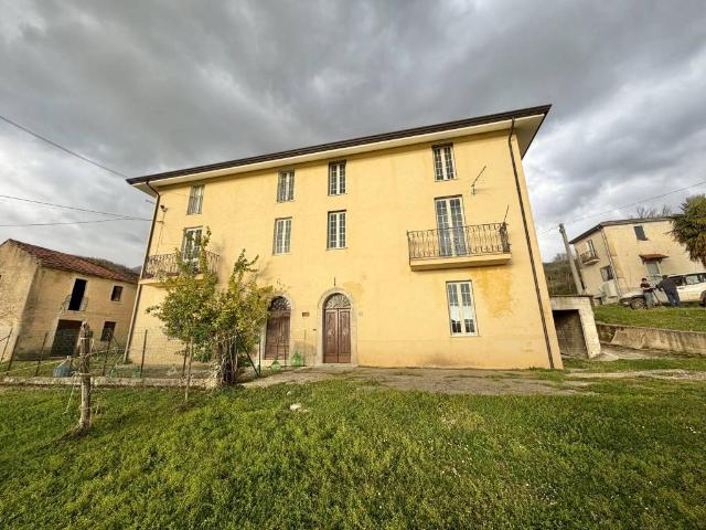 Villa Indipendente in vendita a Settefrati, Lazio