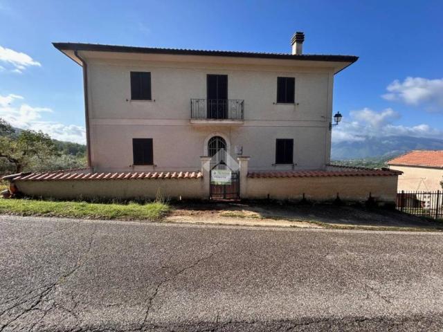 Villa Indipendente in vendita a Settefrati, Lazio