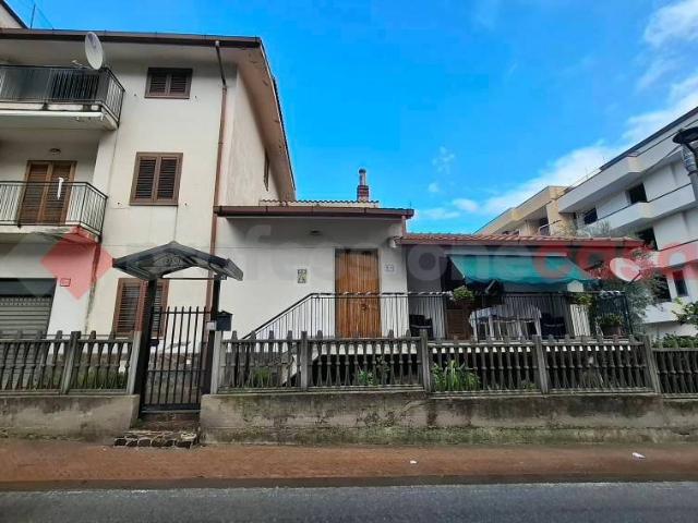 Villa Indipendente in vendita a Siano, Campania