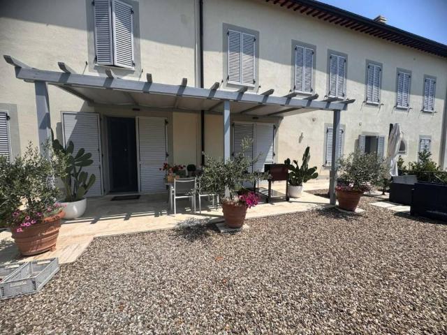 Villa Indipendente in vendita a Siena, Toscana