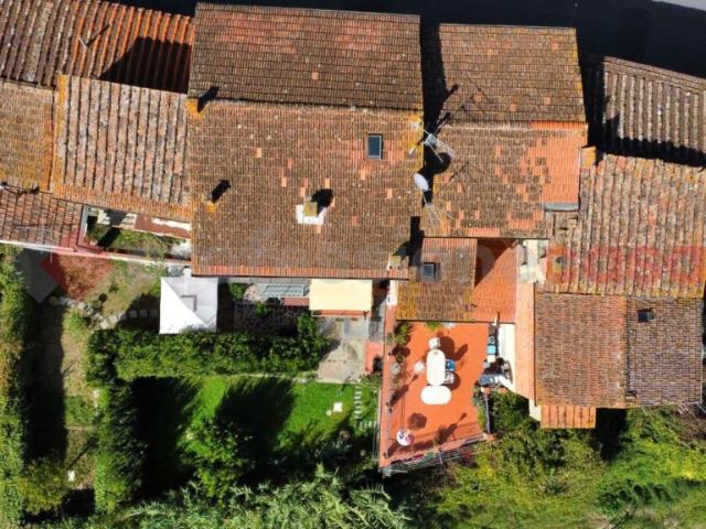 Villa Indipendente in vendita a Comeana, Carmignano