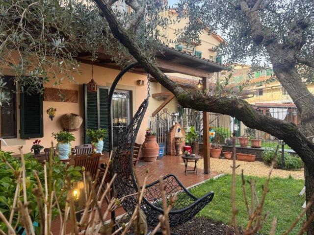 Villa Indipendente in vendita a Signa, Toscana