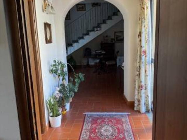 Villa Indipendente in vendita a Signa, Toscana