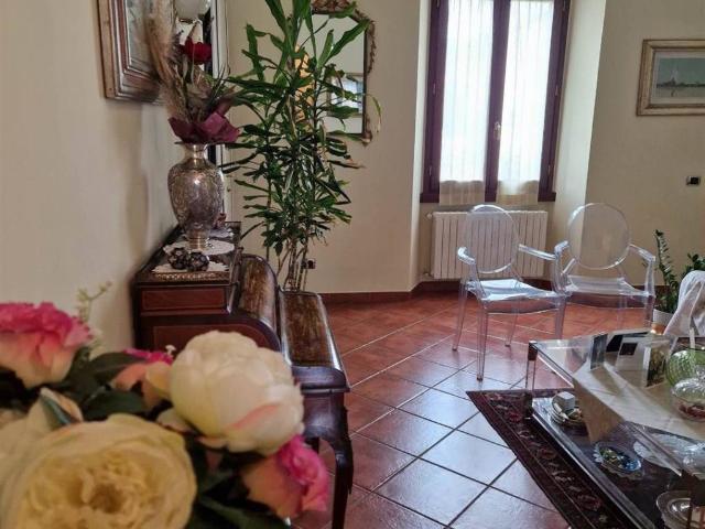Villa Indipendente in vendita a Signa, Toscana