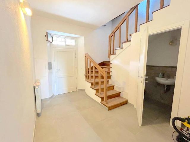 Villa Indipendente in vendita a Signa, Firenze