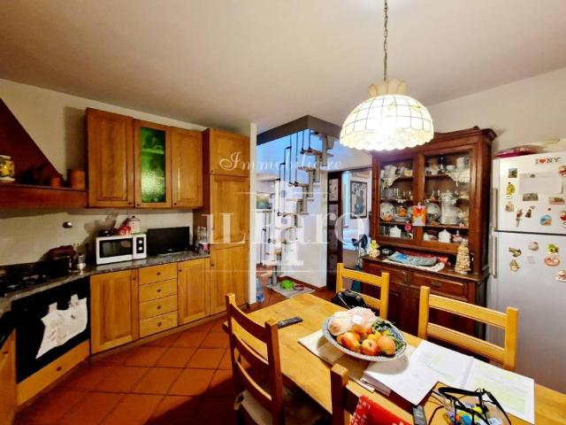 Villa Indipendente in vendita a Signa, Toscana