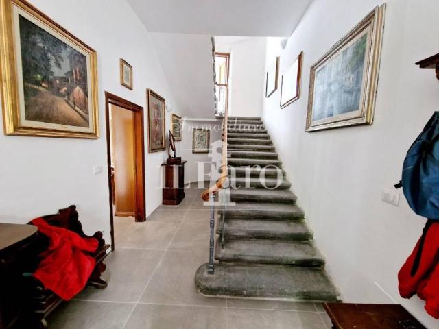 Villa Indipendente in vendita a Signa, Toscana