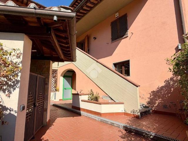 Villa Indipendente in vendita a Signa, Toscana