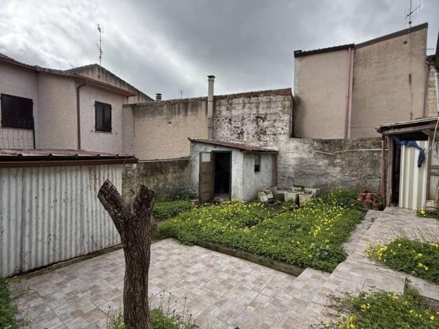 Villa Indipendente in vendita a Siligo, Sardigna/Sardegna