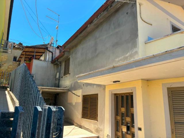 Villa Indipendente in vendita a San Silvestre, Silvi