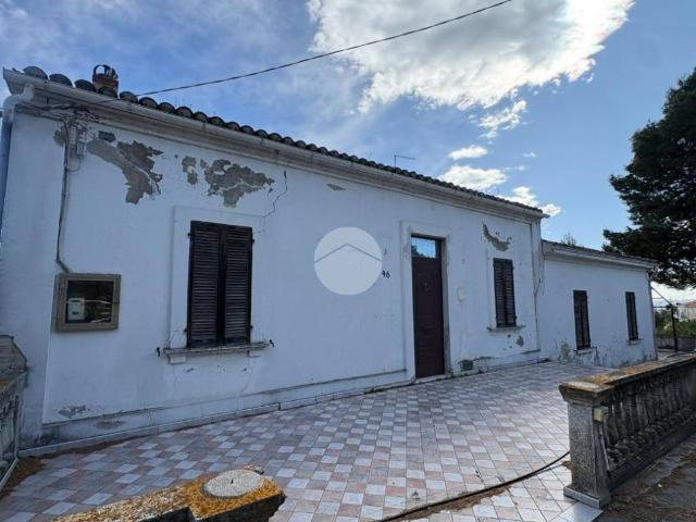 Villa Indipendente in vendita a San Silvestre, Silvi