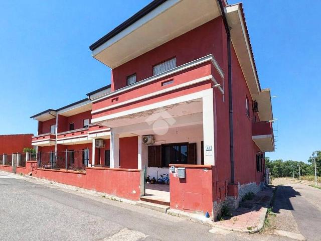 Villa Indipendente in vendita a Simaxis, Sardigna/Sardegna