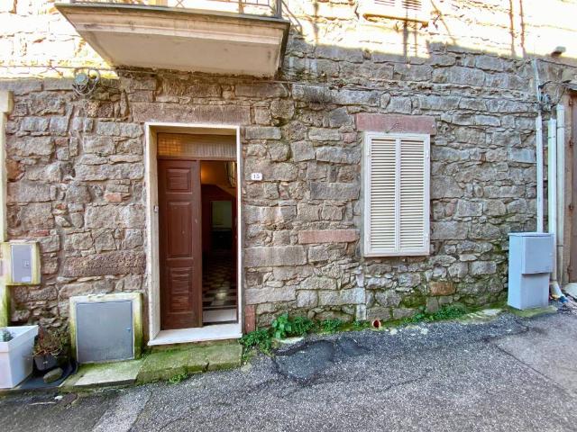Villa Indipendente in vendita a Sindia, Sardigna/Sardegna
