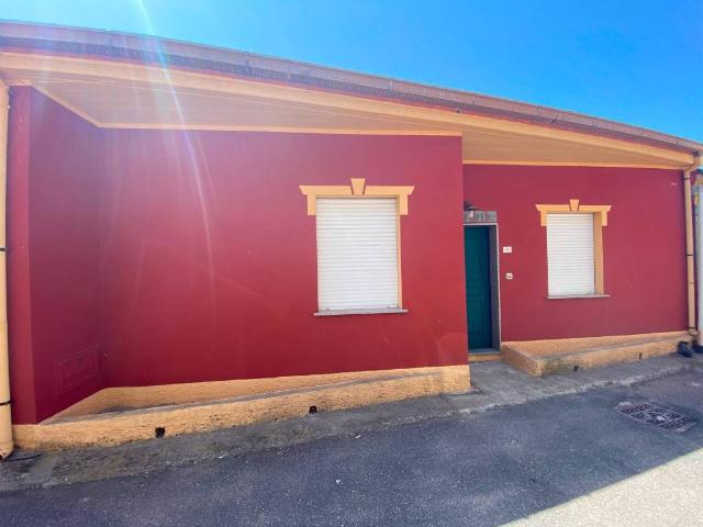 Villa Indipendente in vendita a Sindia, Sardigna/Sardegna