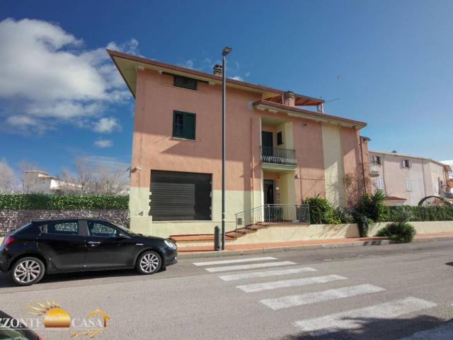 Villa Indipendente in vendita a Villaggio Milano, Capo Comino