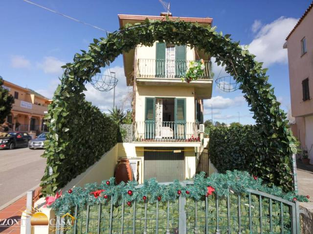 Villa Indipendente in vendita a Villaggio Milano, Capo Comino