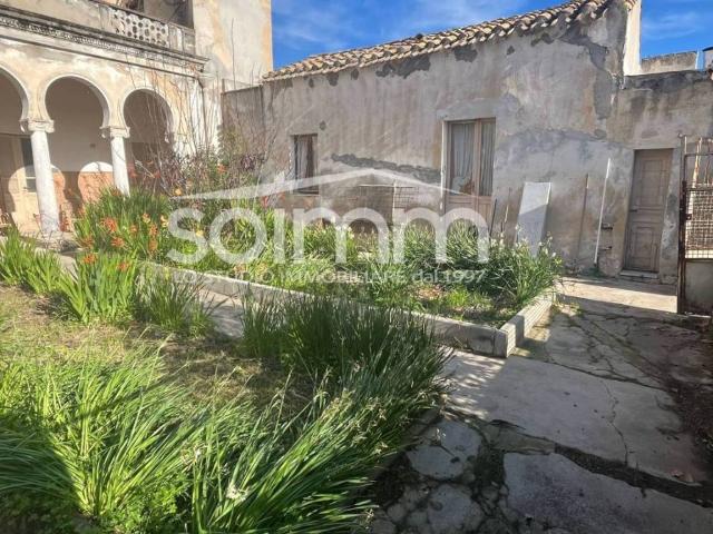 Villa Indipendente in vendita a Sinnai, Sardigna/Sardegna
