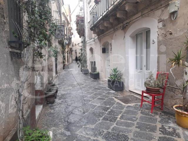 Villa Indipendente in vendita a Ortigia, Siracusa