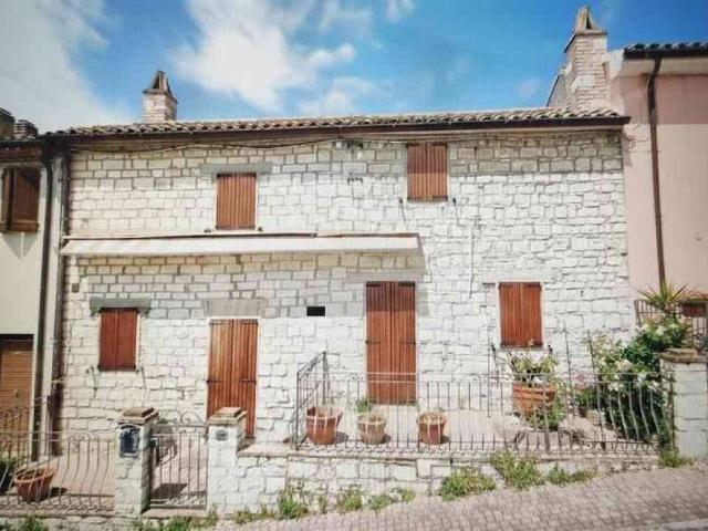 Villa Indipendente in vendita a Marche, Ancona
