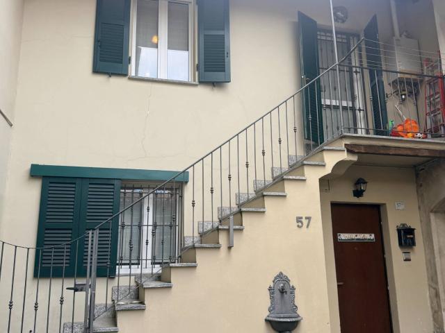 Villa Indipendente in vendita a Sirtori, Lombardia
