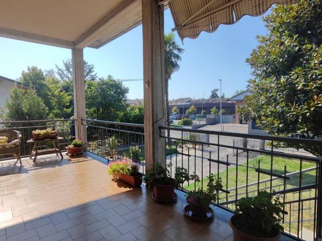 Villa Indipendente in vendita a Sissa Trecasali, San Quirico Trecasali