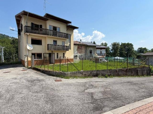 Villa Indipendente in vendita a Socchieve, Friuli-Venezia Giulia