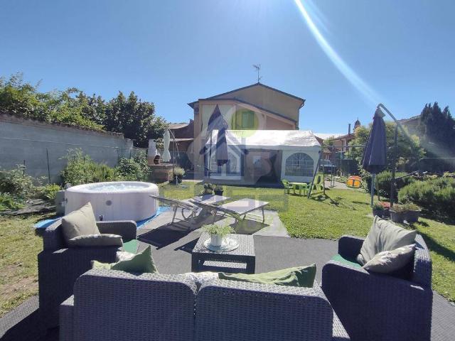 Villa Indipendente in vendita a Solarolo Rainerio, Lombardia